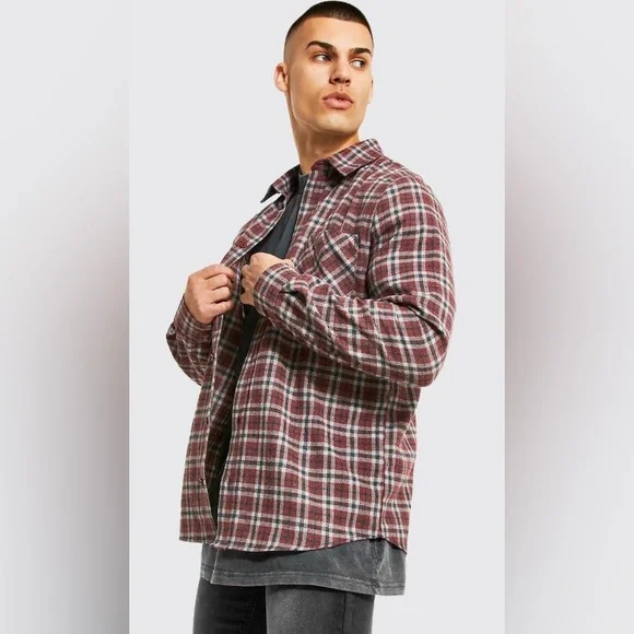 Boohoo Regular Flannel Shirt - Medium - NWT - SOLD OUT ONLINE - Picture 2 of 10